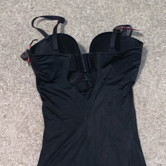 Strapless cupped bodysuit NWT - Picture 6 of 11